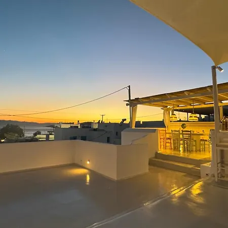 Sandora Rooftop House Apartmanhotel